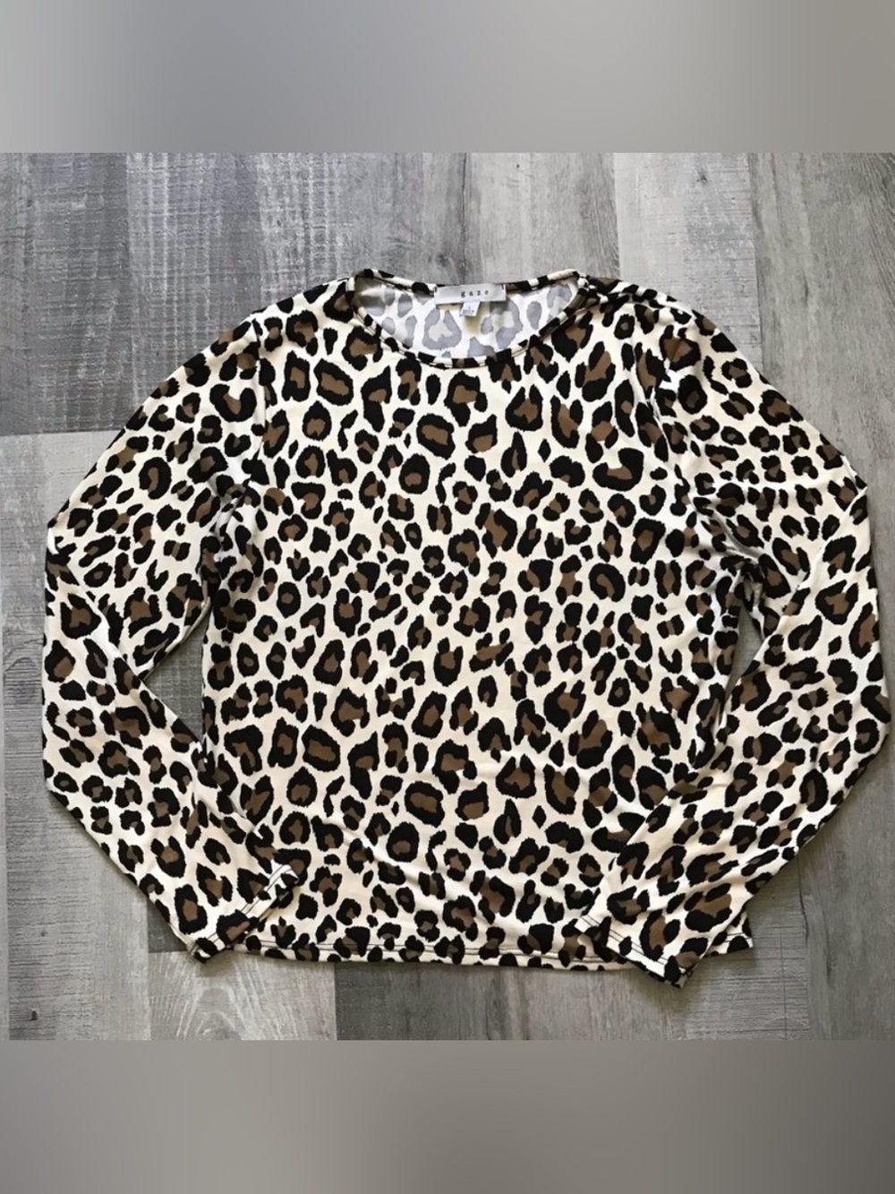 GAZE Leopard Print Top Size L